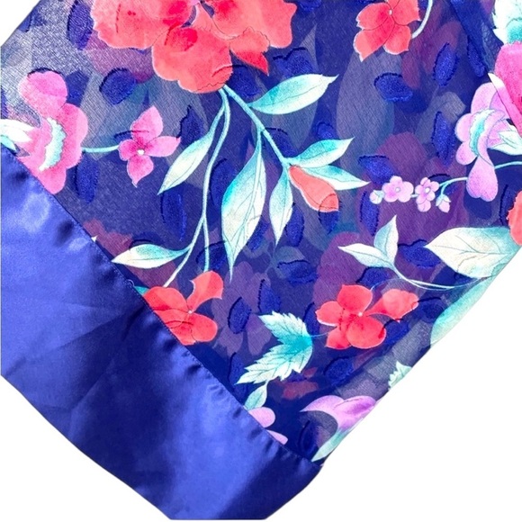 Victoria’s Secret Floral Gold Label Vintage Robe One Size Lightweight Cover-Up - Picture 13 of 16